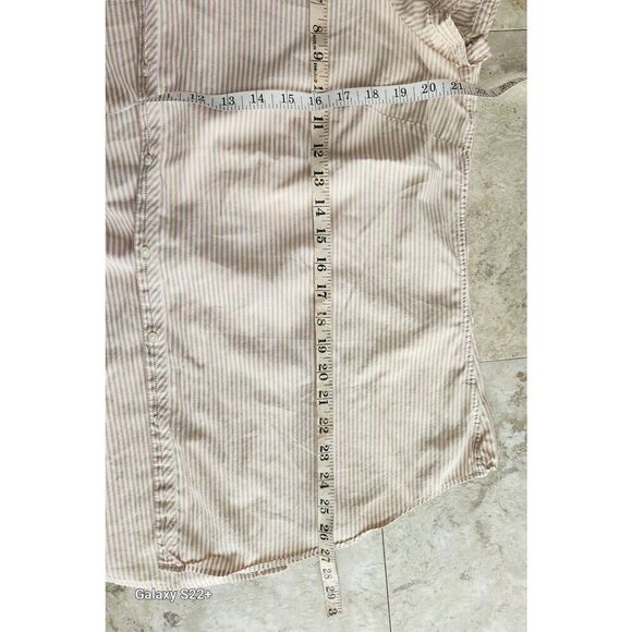 Gap striped button-up top - Picture 3 of 8